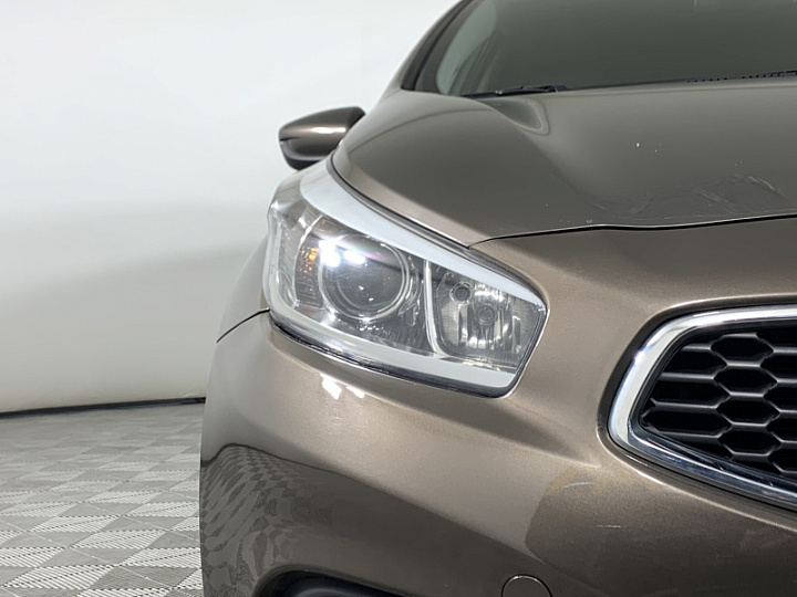 KIA Ceed 1.6, 2013 года, Автоматическая, КОРИЧНЕВЫЙ