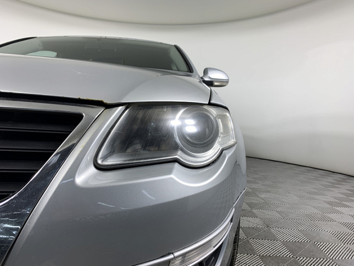 VOLKSWAGEN Passat 1.8, 2008 года, Механика, Серебристый