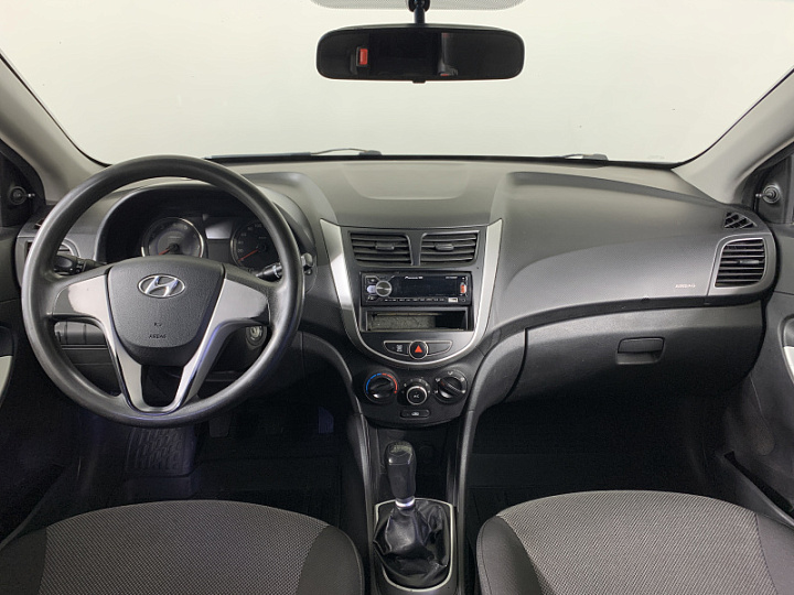 HYUNDAI Solaris 1.4, 2011 года, Механика, Серо-голубой