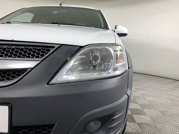 Lada Largus 1.6, 2018 года, Механика, БЕЛЫЙ