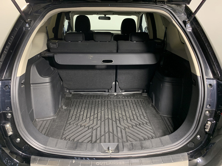 MITSUBISHI Outlander 2, 2016 года, Вариатор, ЧЕРНЫЙ