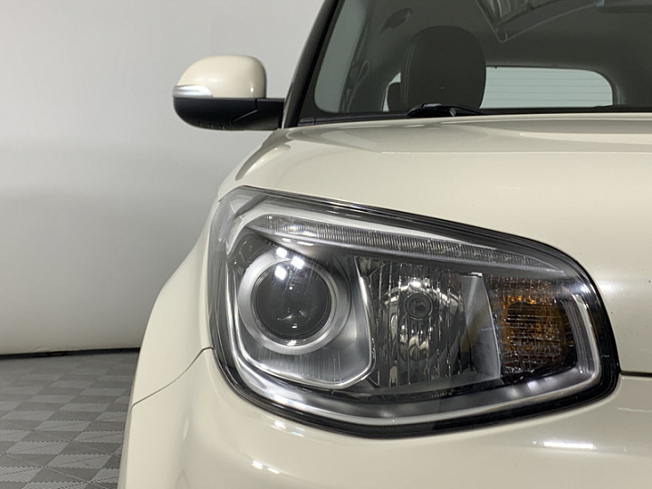 KIA Soul 1.6, 2015 года, Автоматическая, БЕЖЕВЫЙ