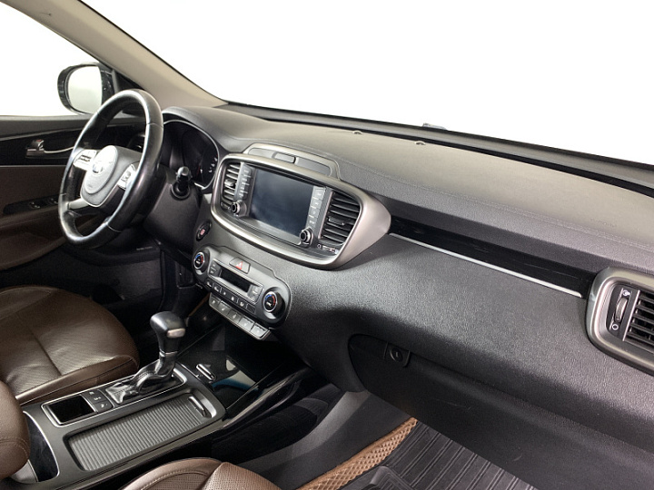 KIA Sorento 2.2, 2018 года, Автоматическая, ЧЕРНЫЙ