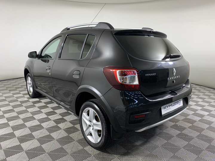 RENAULT Sandero Stepway 1.6, 2017 года, Автоматическая, ЧЕРНЫЙ