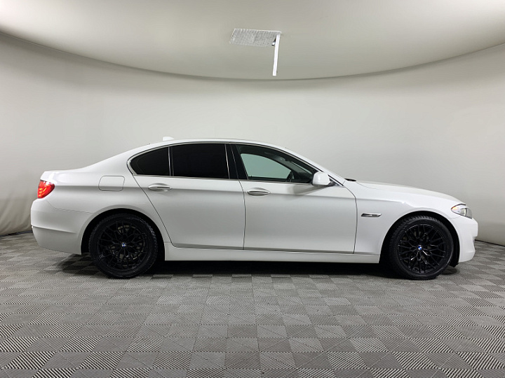 BMW 5 серии 2, 2013 года, Автоматическая, БЕЛЫЙ