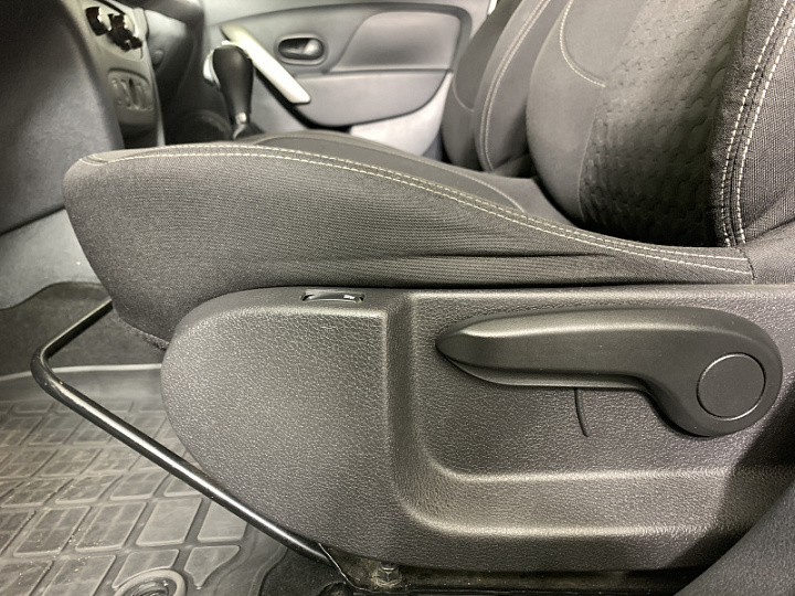RENAULT Logan 1.6, 2017 года, Автоматическая, БЕЛЫЙ