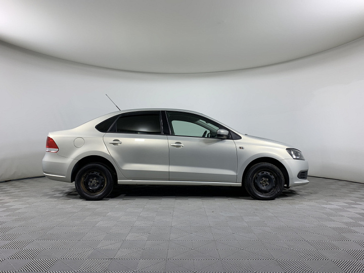 VOLKSWAGEN Polo 1.6, 2012 года, Механика, Серебристо-желтый