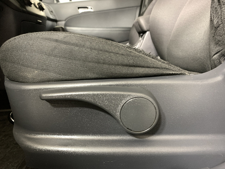 HYUNDAI i30 1.6, 2010 года, Автоматическая, ЧЕРНЫЙ