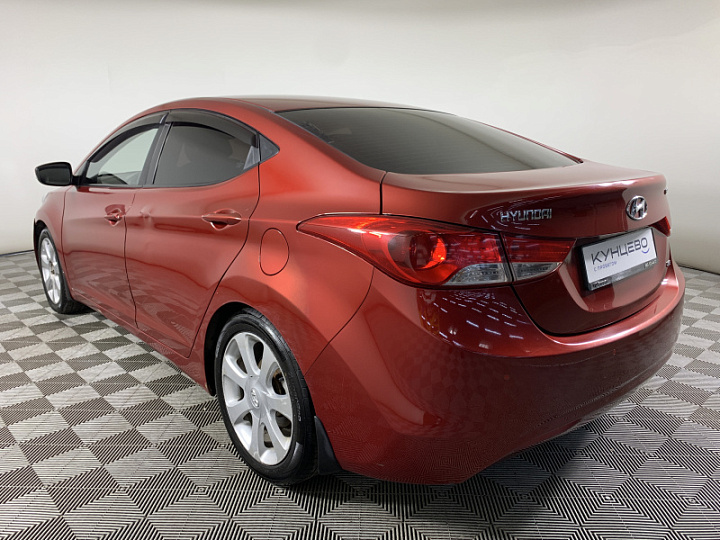 HYUNDAI Elantra 1.8, 2013 года, Автоматическая, КРАСНЫЙ