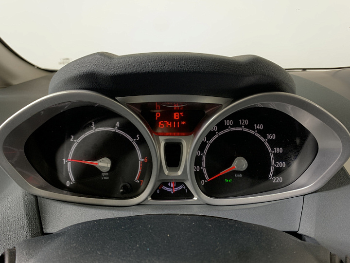 FORD Fiesta 1.4, 2011 года, Автоматическая, ФИОЛЕТОВЫЙ