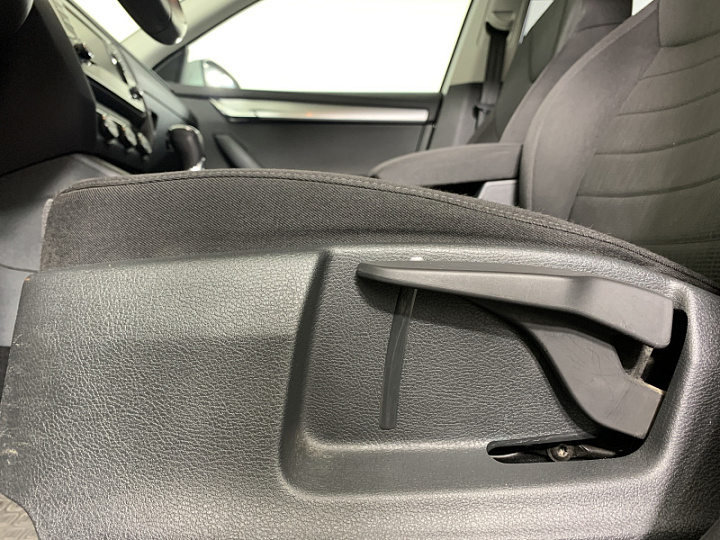 SKODA Octavia 1.4, 2016 года, Робот, БЕЛЫЙ