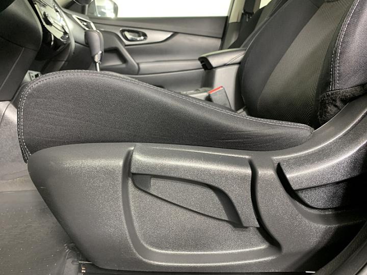 NISSAN X-Trail 2, 2018 года, Вариатор, ОЛИВКОВЫЙ