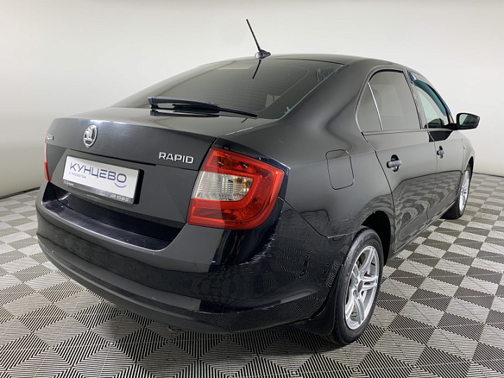 Skoda Rapid 1.6, 2017 года, Механика, Черный