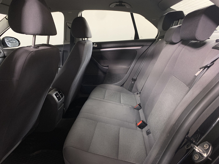 Volkswagen Jetta 1.6, 2008 года, Механика, ЧЕРНЫЙ