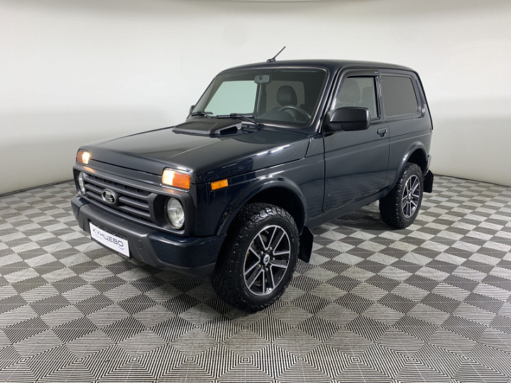 LADA (ВАЗ) Niva 1.7, 2024 года, Механика, Зеленый