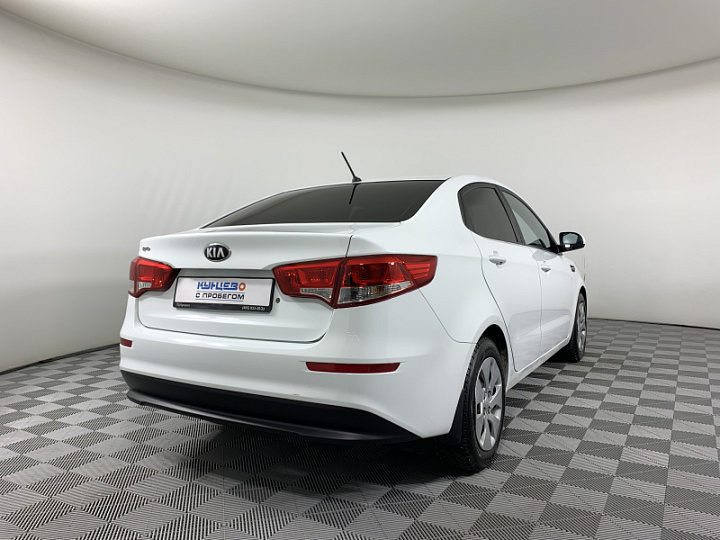 KIA Rio 1.6, 2015 года, Механика, БЕЛЫЙ