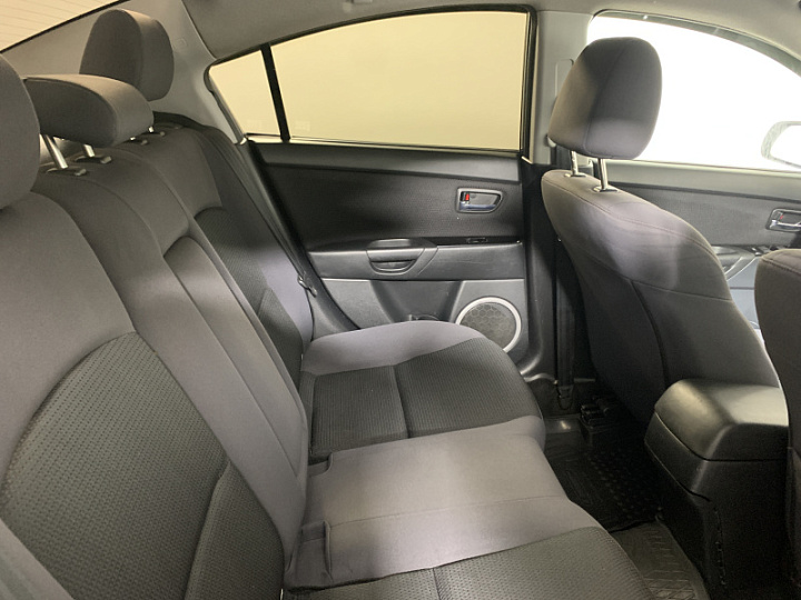 MAZDA 3 2, 2008 года, Механика, СЕРЫЙ