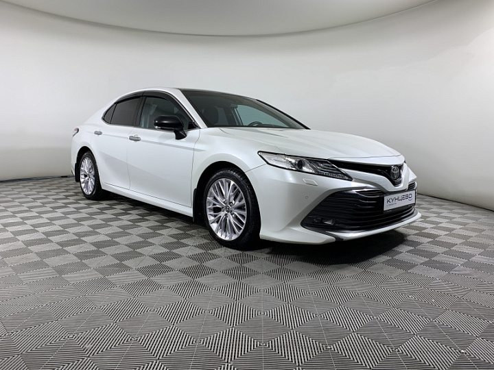 TOYOTA Camry 3.5, 2021 года, Автоматическая, БЕЛЫЙ