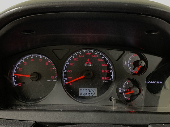 Mitsubishi Lancer 1.6, 2007 года, Механика, cеребристый