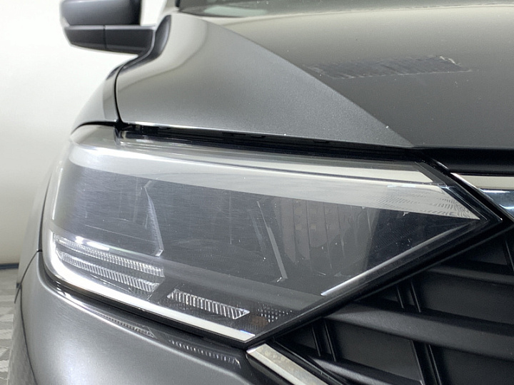 VOLKSWAGEN Polo 1.6, 2020 года, Автоматическая, СЕРЫЙ