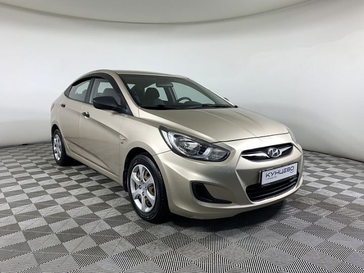 HYUNDAI Solaris 1.6, 2012 года, Автоматическая, Бежево-серый