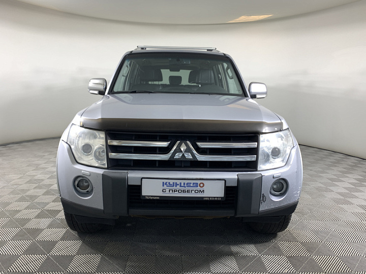 MITSUBISHI Pajero 3.8, 2007 года, Автоматическая, Серебристый