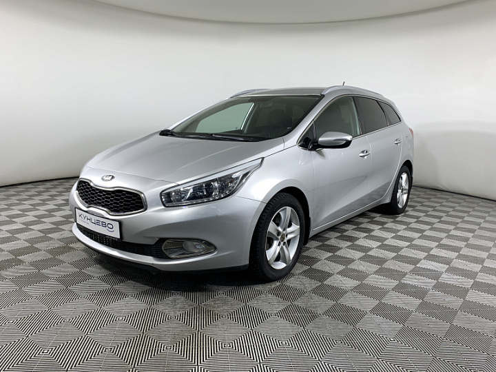 KIA Ceed 1.6, 2013 года, Автоматическая, Серебристый