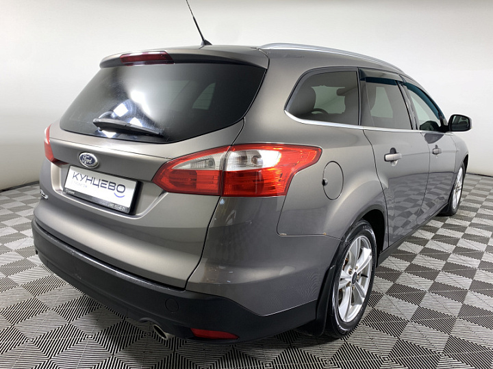 Ford Focus 2, 2013 года, Робот, Светло-коричнывый