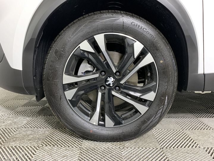 PEUGEOT 2008 1.2, 2023 года, Автоматическая, БЕЛЫЙ