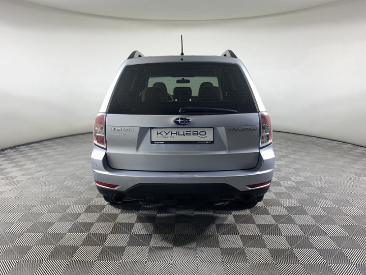 Subaru Forester 2, 2012 года, Автоматическая, Серебристый