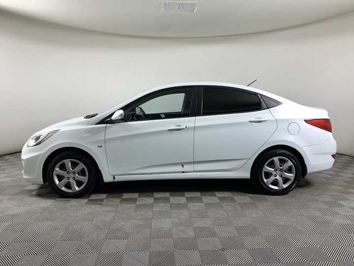 HYUNDAI Solaris 1.6, 2011 года, Автоматическая, БЕЛЫЙ