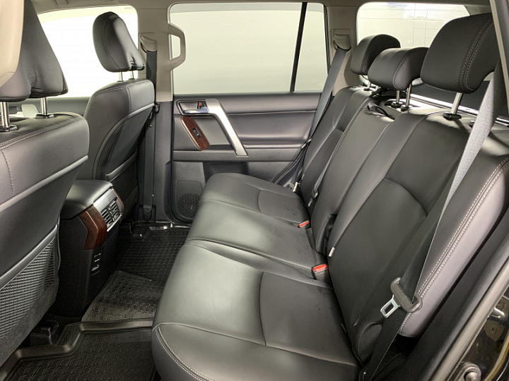TOYOTA Land Cruiser Prado 2.8, 2015 года, Автоматическая, ЧЕРНЫЙ