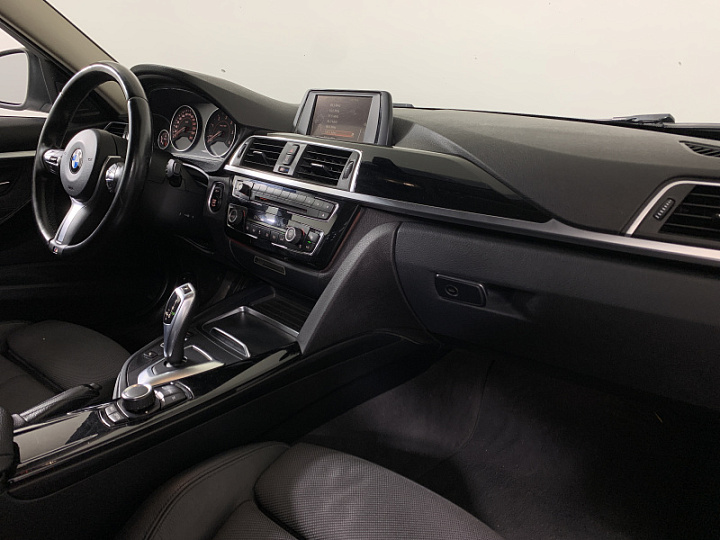 BMW 3 серии 2, 2016 года, Автоматическая, БЕЛЫЙ