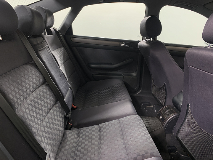 AUDI A6 2.4, 2001 года, Автоматическая, Серебристый