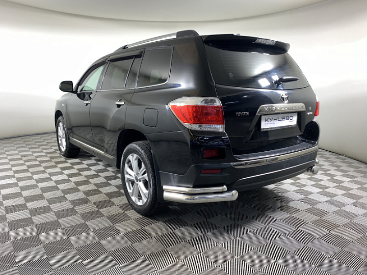 Toyota Highlander 3.5, 2011 года, Автоматическая, Черный
