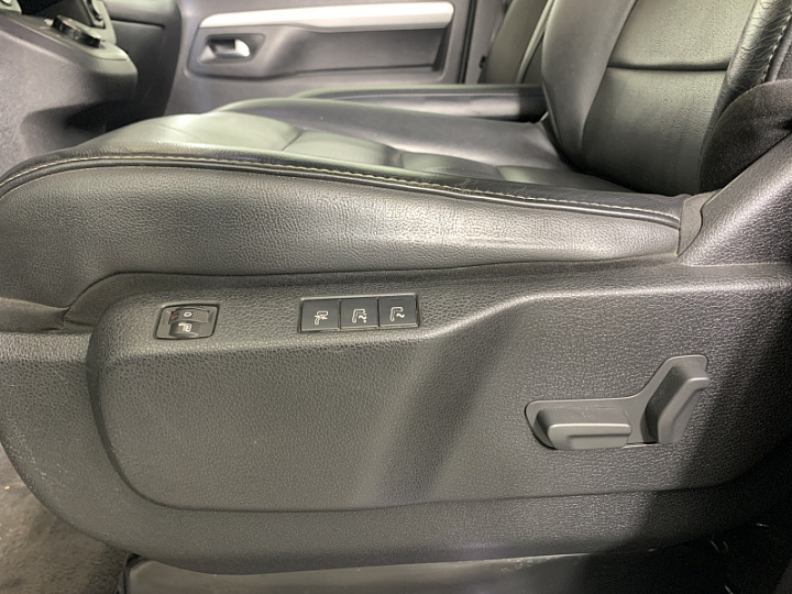 PEUGEOT Traveller 2, 2018 года, Автоматическая, Серебристый