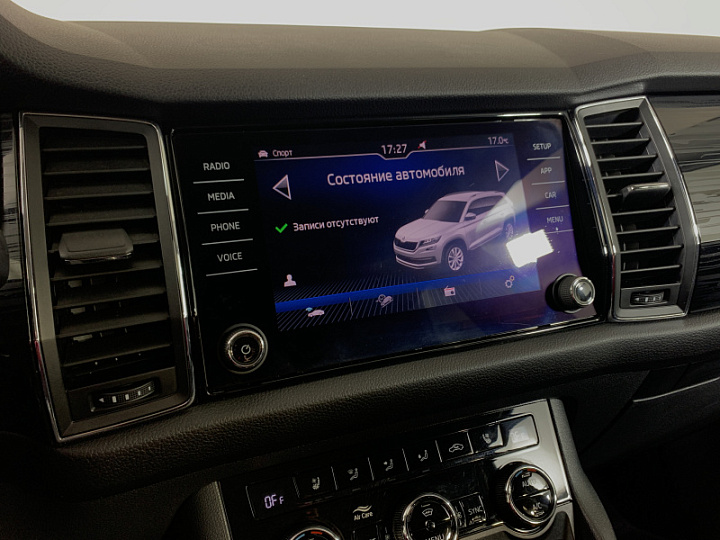 SKODA Kodiaq 2, 2018 года, Робот, ЧЕРНЫЙ