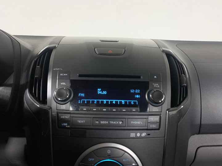 CHEVROLET TrailBlazer 2.8, 2014 года, Автоматическая, Черный металлик