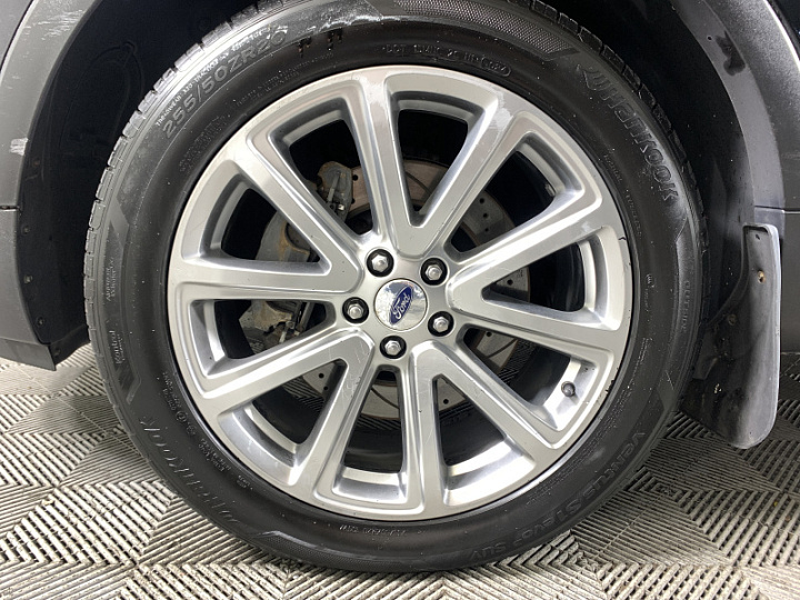 Ford Explorer 3.5, 2019 года, Автоматическая, Черный