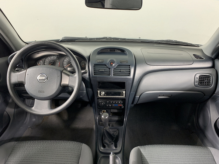 NISSAN Almera Classic 1.6, 2006 года, Механика, Серебристый
