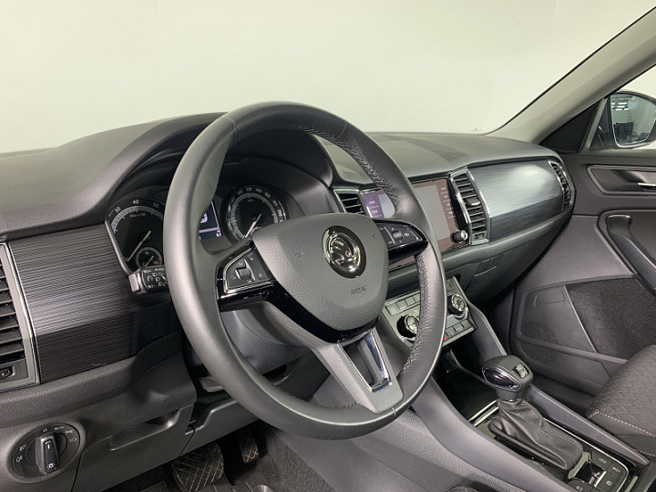 SKODA Kodiaq 1.4, 2019 года, Робот, СЕРЫЙ