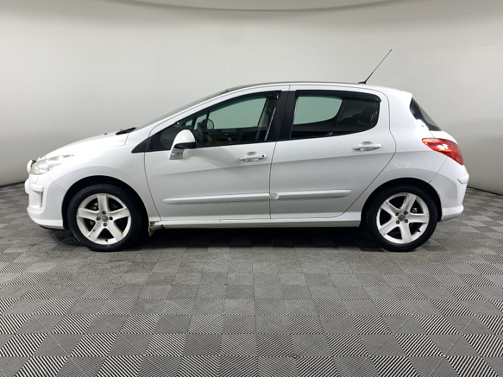 Peugeot 308 1.6, 2008 года, Автоматическая, Белый