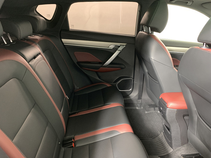 GEELY Coolray 1.5, 2021 года, Робот, БЕЛЫЙ