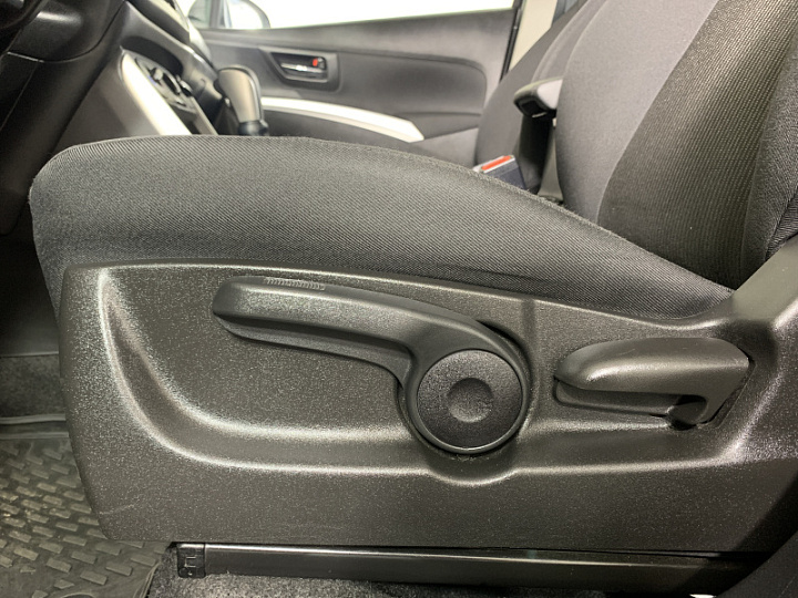 SUZUKI SX4 1.6, 2018 года, Автоматическая, ТЕМНО-СИНИЙ
