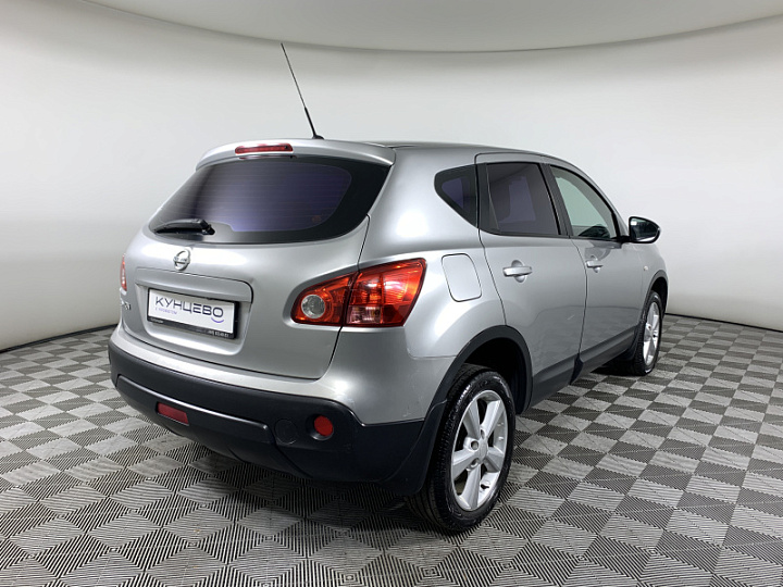 NISSAN Qashqai 1.6, 2008 года, Механика, Серебристый