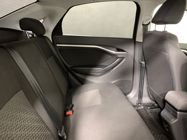 Lada Vesta 1.6, 2020 года, Механика, КОРИЧНЕВЫЙ