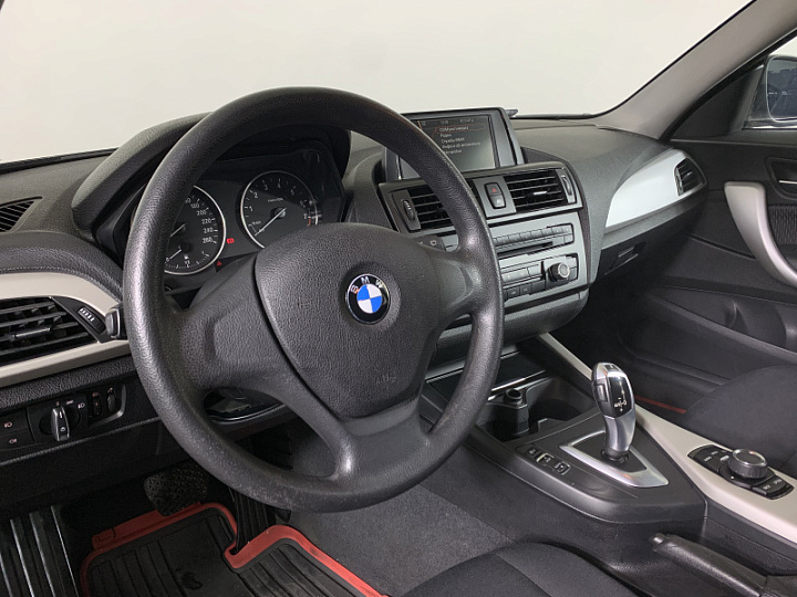 BMW 1 серии 1.6, 2012 года, Автоматическая, ЧЕРНЫЙ