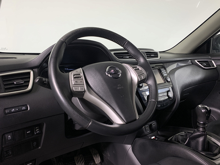 NISSAN X-Trail 1.6, 2017 года, Механика, БЕЛЫЙ