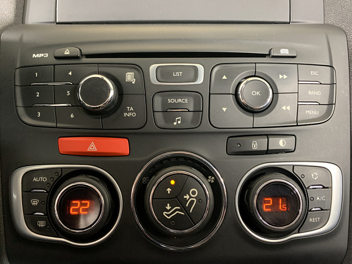 CITROEN C4 1.6, 2012 года, Механика, ТЕМНО-СИНИЙ