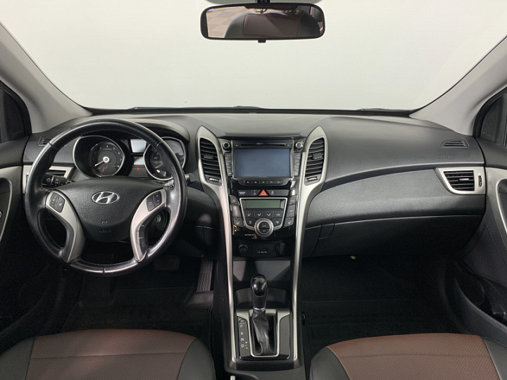 HYUNDAI i30 1.6, 2013 года, Автоматическая, КОРИЧНЕВЫЙ